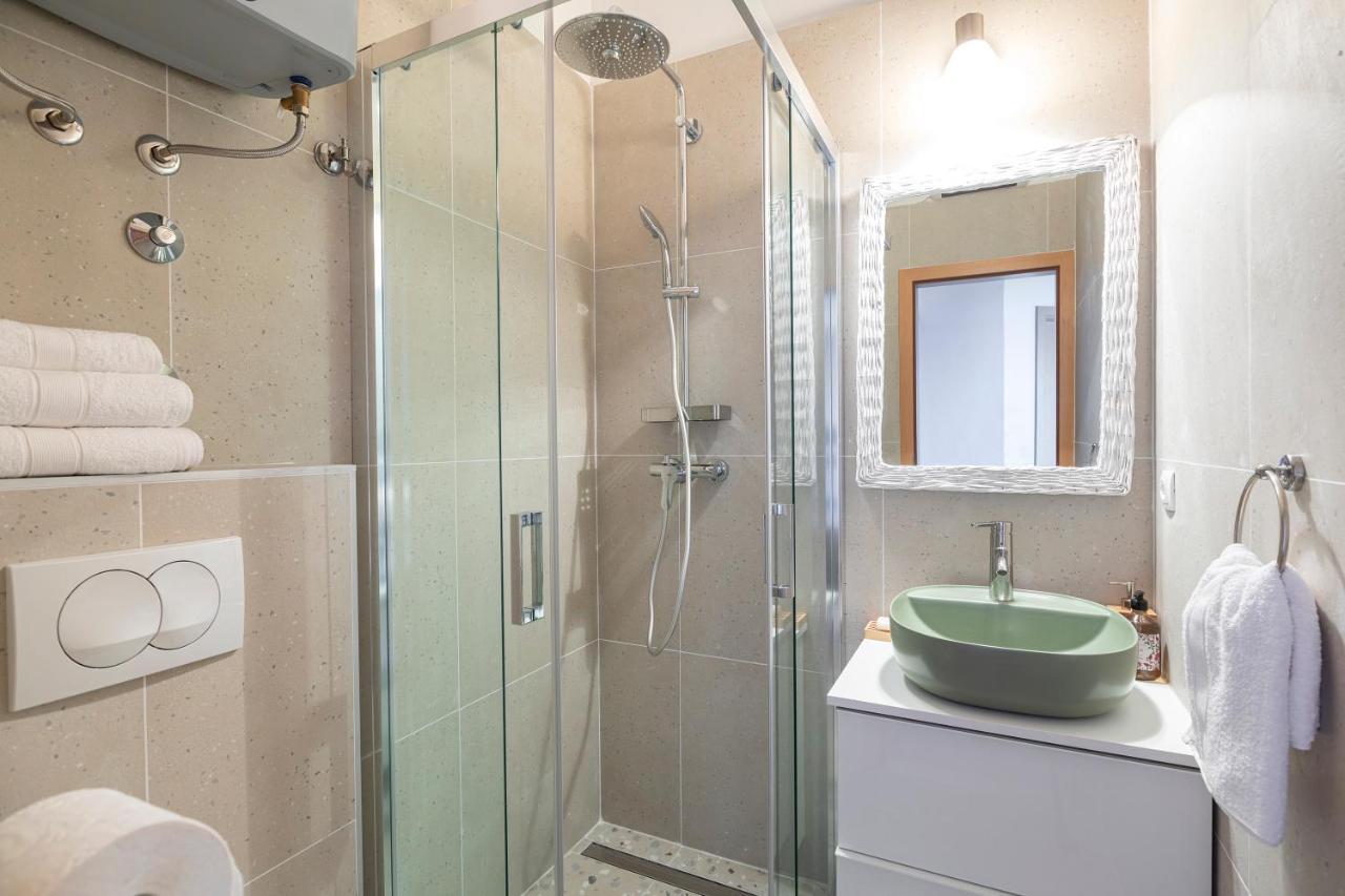 Apartman Luri Sutivan Εξωτερικό φωτογραφία