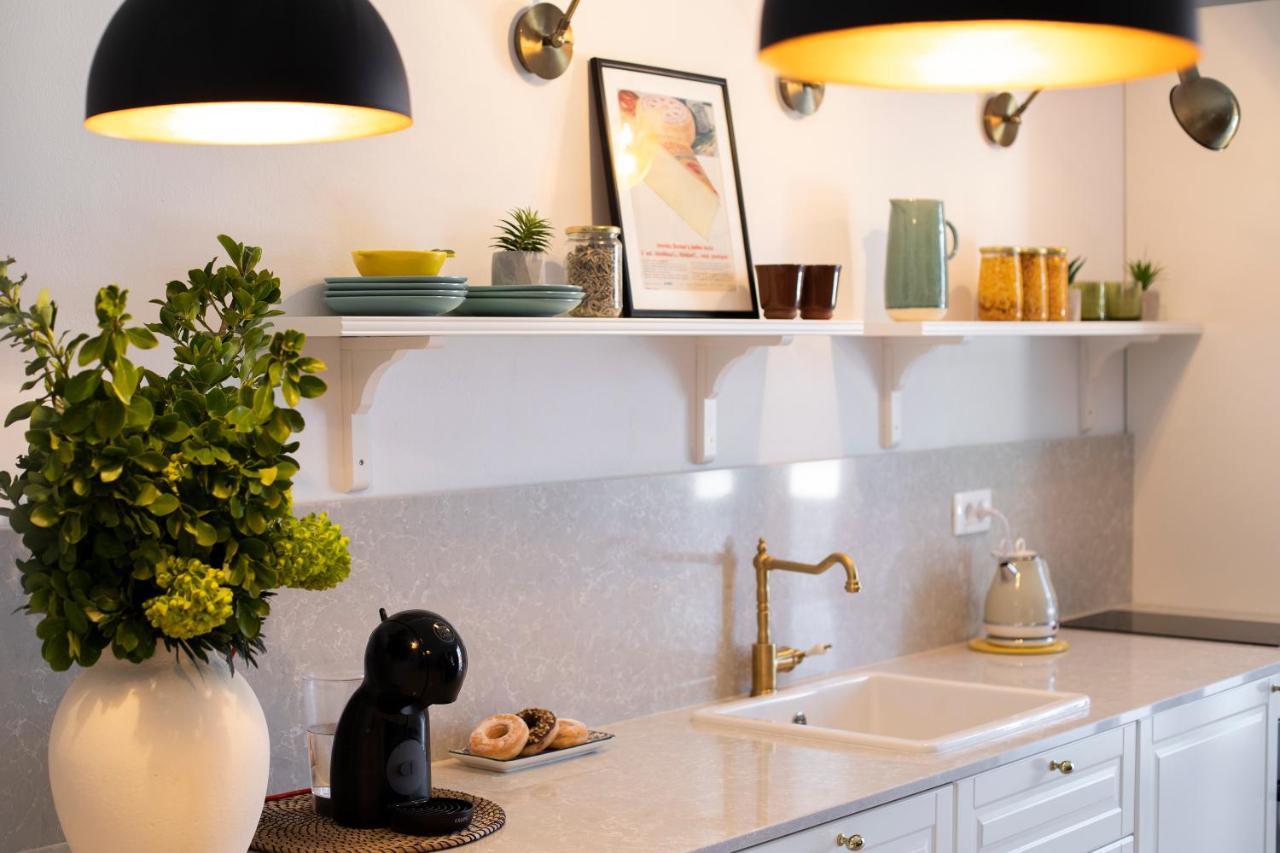 Apartman Luri Sutivan Εξωτερικό φωτογραφία